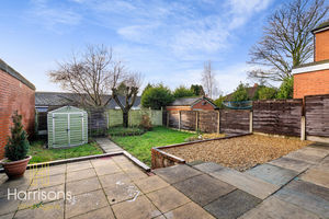 Photo 17- click for photo gallery